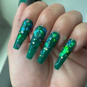 Green Sky Press On Nails